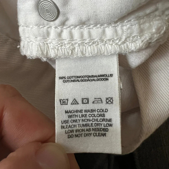 Free People White Run Away Slouch Button Raw Shorts Size 24 - Picture 7 of 8